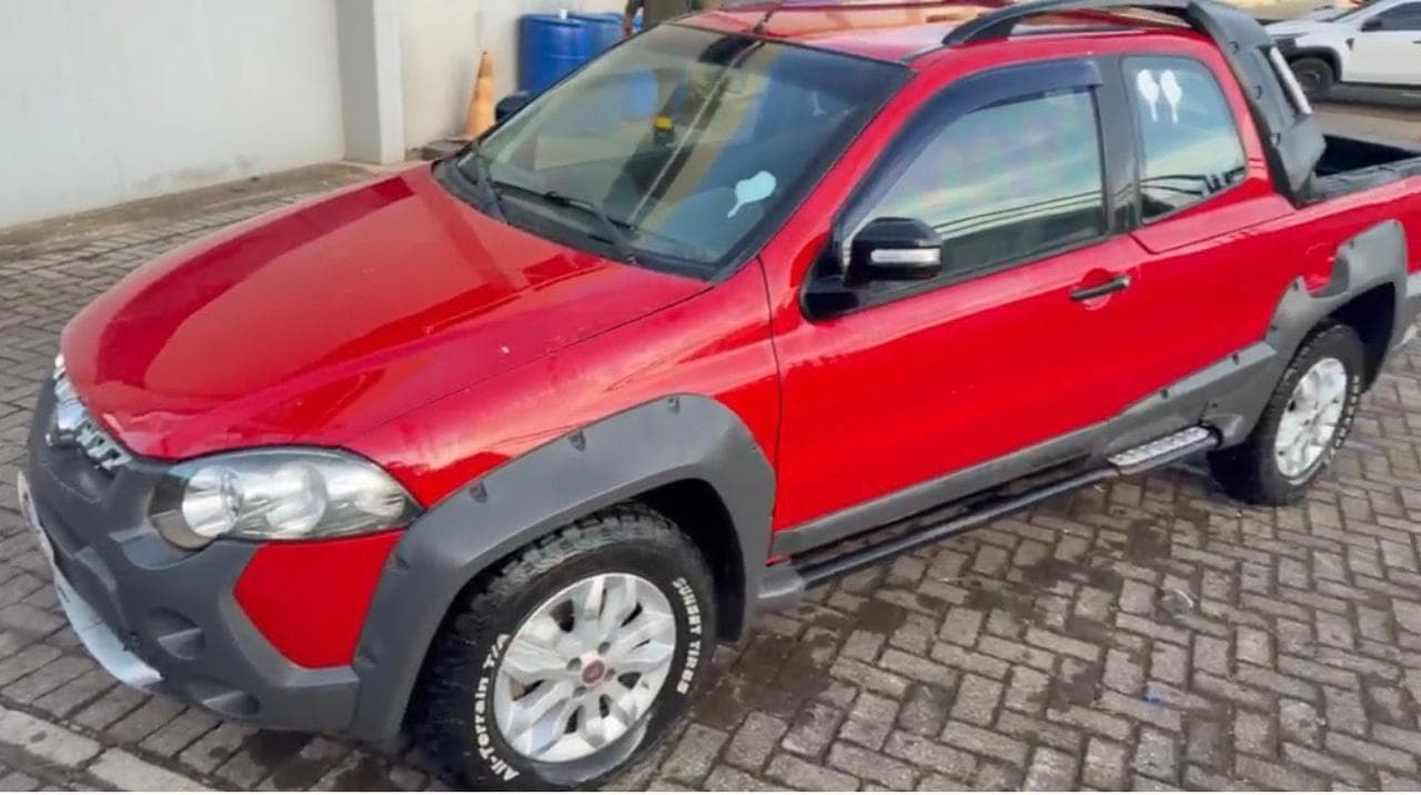 FIAT STRADA ADVENTURE CABINE DUPLA